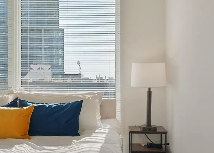 Hotel Sophisticated 4br - Modern And Luxurious