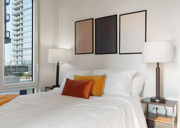 Hotel Sophisticated 4br - Modern And Luxurious