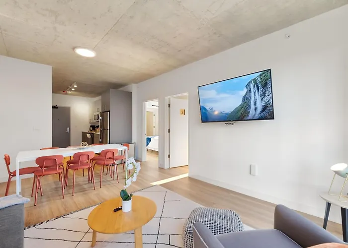 Sophisticated 4br - Modern And Luxurious Hotel *